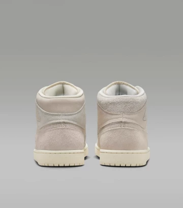 Jordan 1 Mid SE Craft Pale Ivory von hinten