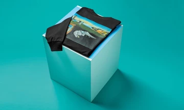 Vans x MoMA Longsleeve Dali