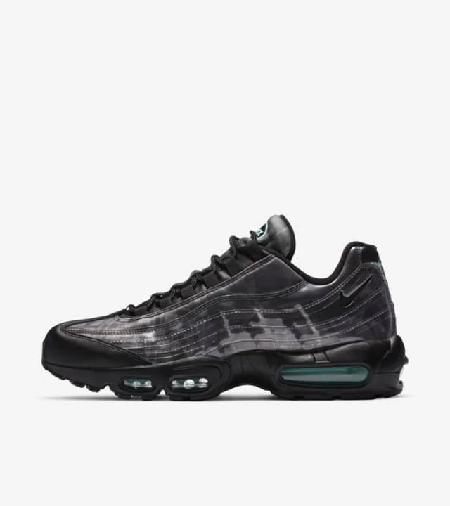 Nike Air Max 95 DNA Aurora Green DA7735 001 Dead Stock