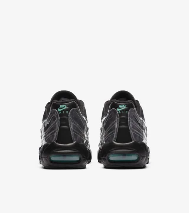 Nike Air Max 95 DNA Aurora Green DA7735-001 | Dead Stock