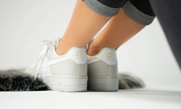 Nike Air Force 1 Light Bone