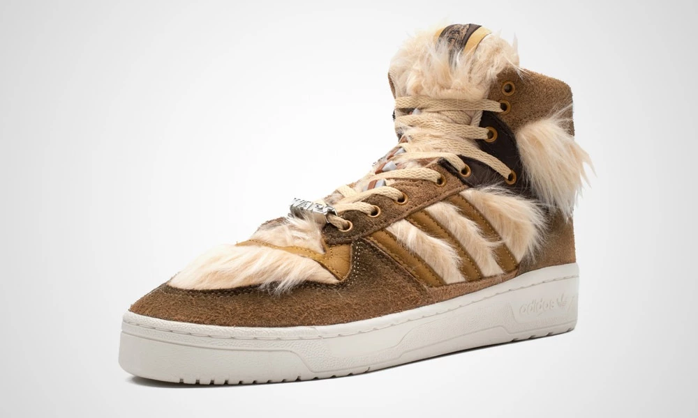  CHEWBACCA スニーカー adidas x Star Wars Rivalry Chewbacca FX9290 | Dead Stock