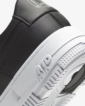 Nike Air Force 1 Pixel Black