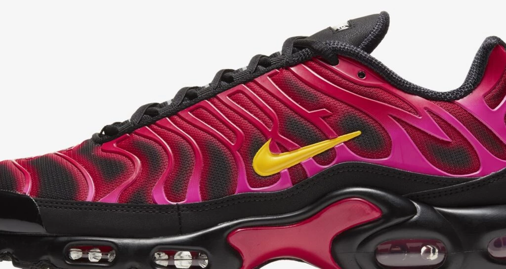 Air Max Plus x Supreme Fire Pink DA1472 60 Dead Stock