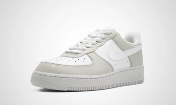 Nike Air Force 1 Light Bone