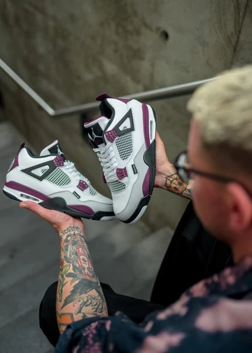 Jordan 4 PSG - on feet