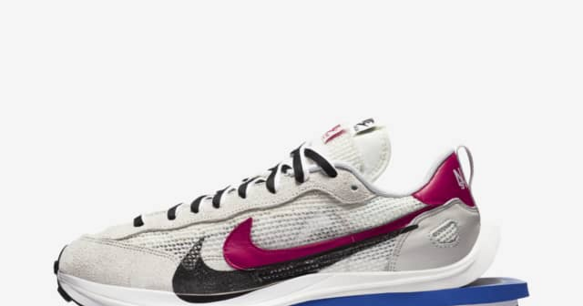 nike-x-sacai-vaporwaffle-royal