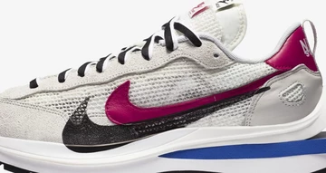 Nike x Sacai VaporWaffle Royal Fuchsia