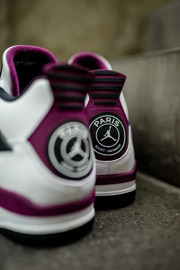 Jordan 4 PSG - on feet