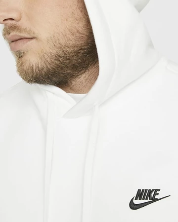 Hoodies und Crewnecks - Neuheiten bei Nike