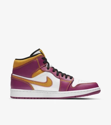Nike Air Jordan 1 Mid Familia