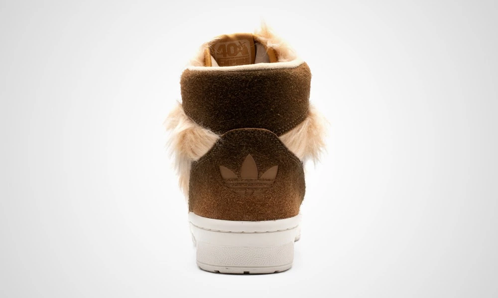 adidas gazelle silver green womens adidas Star Wars x adidas Rivalry Hi Chewbacca FX9290 main image 1