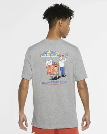 Hoodies und Crewnecks - Neuheiten bei Nike