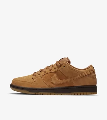 Nike SB Dunk Low Wheat von rechts