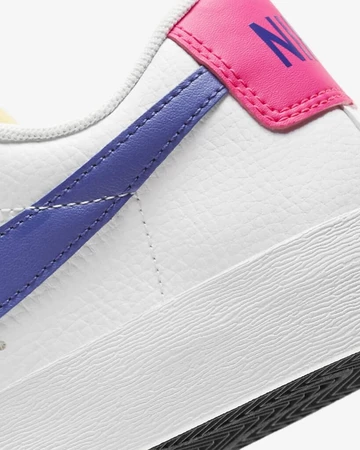 Nike Blazer Low Hyper Pink
