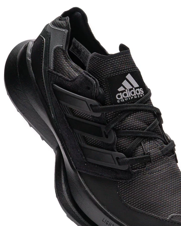 adidas EQT Agravic Core Black Detailbild
