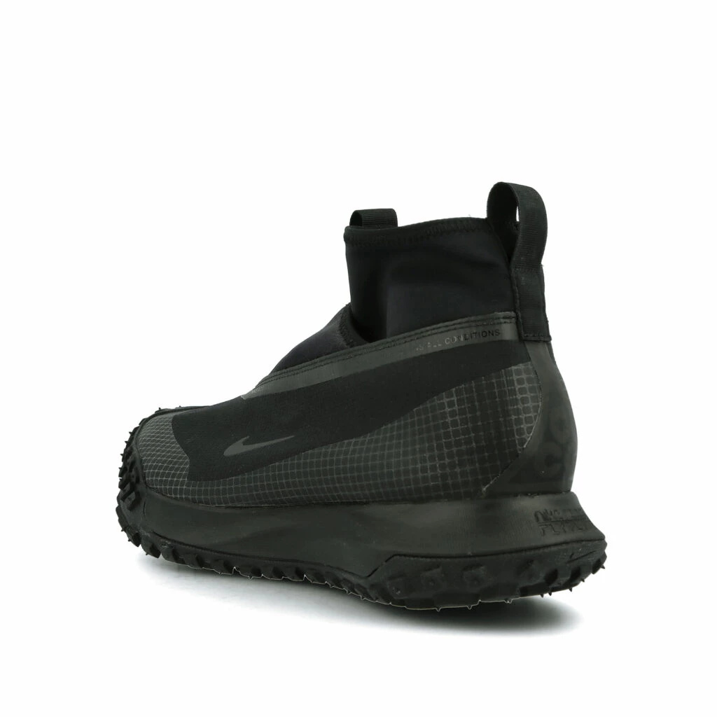 は*け様 NIKE ACG Mountain Fly GORE-TEX ブラック Amazon | Nike ACG マウンテンフライ ゴアテックス - ブラック