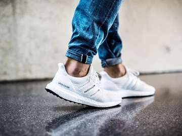 Ultra Boost 1.0 All White #nicepricealert