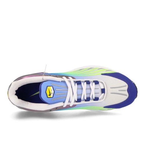 Valor blue nike hotsell