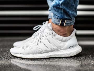 Ultra Boost 1.0 All White #nicepricealert
