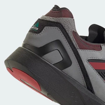 adidas EQT Takumi Sen Equipment Red Ferse Details