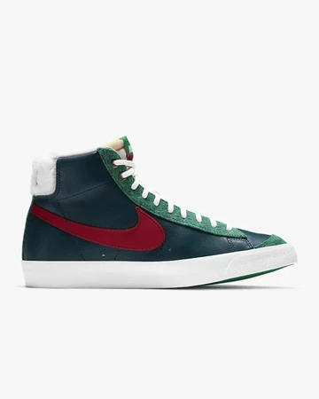 Nike Blazer 77 Ugly Sweater