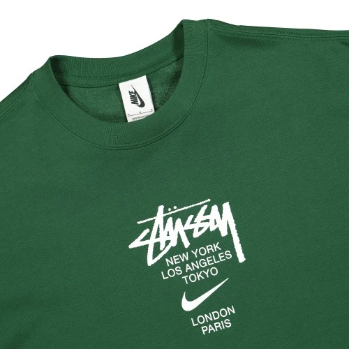 Stüssy x Nike Apparel | Dead Stock