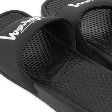Stüssy x Nike Benassi Slides