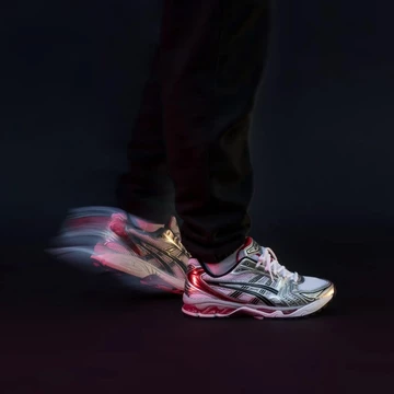 ASICS Gel Kayano 14 Classic Red