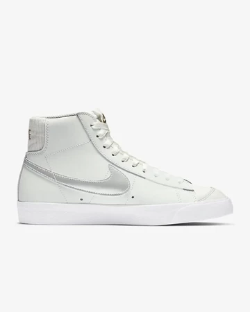 Nike Blazer Mid Shoelery