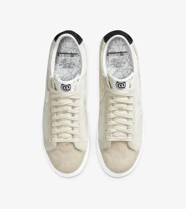 Nike x Medicom Toy SB Blazer BE@RBRICK Dead Stock