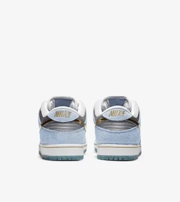 Nike SB Dunk Low x Sean Cliver Holiday Special