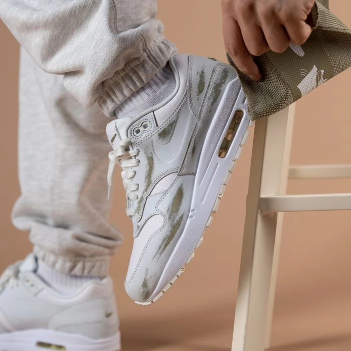 Nike Air Max 1 Yours Asparagus DH5493-100 | Dead Stock