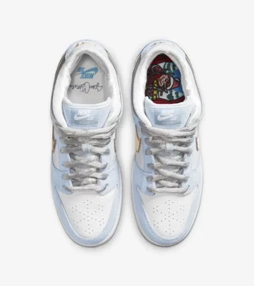 Nike SB Dunk Low x Sean Cliver Holiday Special
