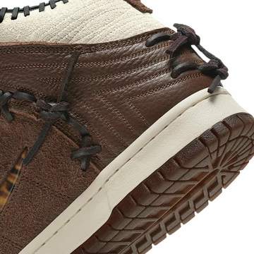 Nike Dunk High x Bodega Legend