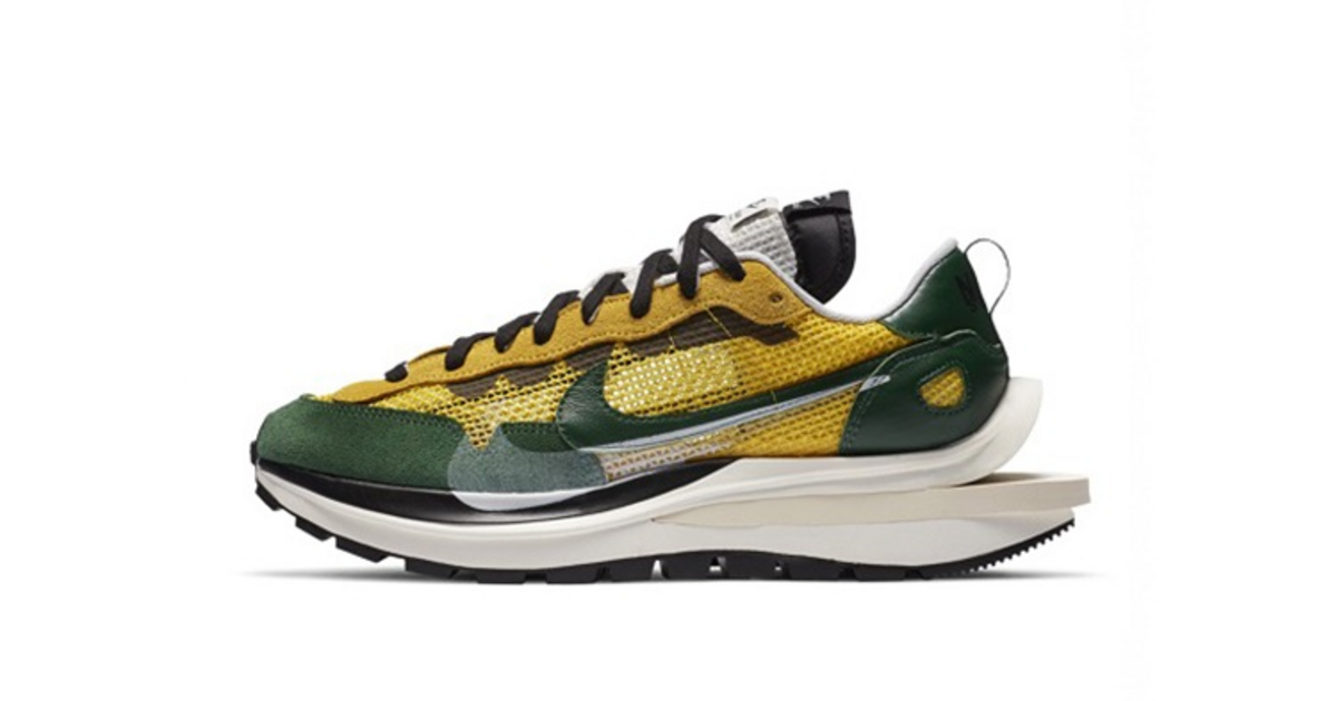 Nike x Sacai VaporWaffle Tour Yellow Dead Stock