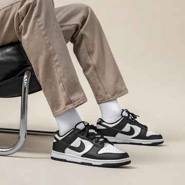 Nike Dunk Low Black White
