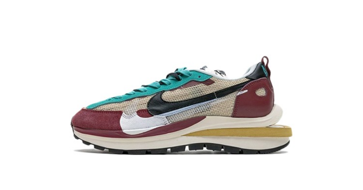 nike sacai vaporwaffle villain red stockx