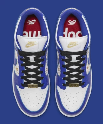 Supreme x Nike SB Dunk Low Hyper Royal