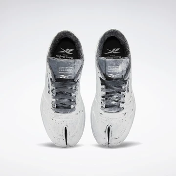 Maison Margiela x Rebook Classic Leather Tabi