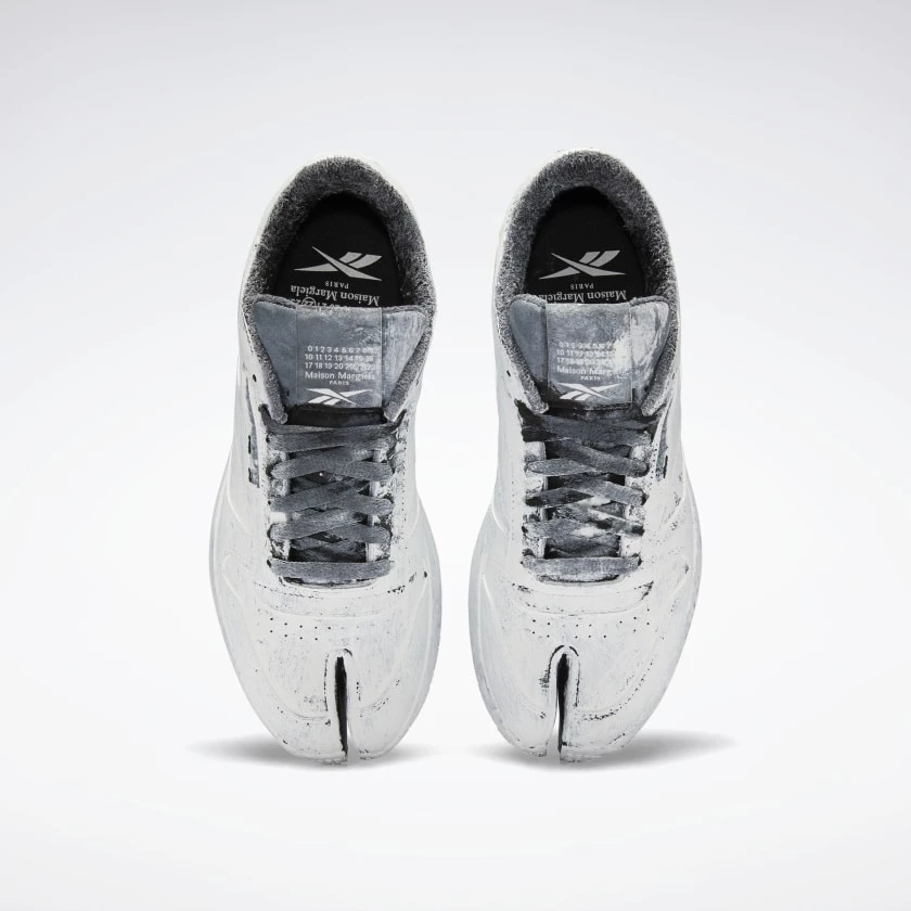 Maison Margiela x Rebook Classic Leather Tabi H04859 | Dead Stock