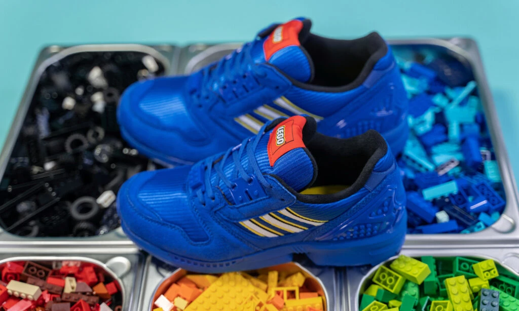 Lego x adidas ZX 8000 Blue FY7083 | Dead Stock Lego x adidas ZX 8000 Blue FY7083 | Dead Stock