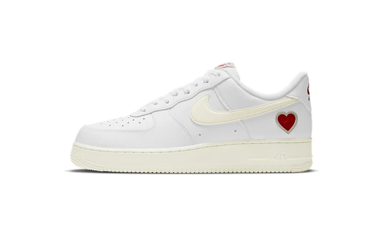 Nike Air Force 1 Valentines Day