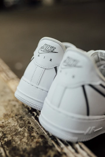 Air Force 1 Wire Frame - on feet