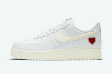 Nike Air Force 1 Valentines Day