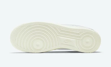 Nike Air Force 1 Valentines Day