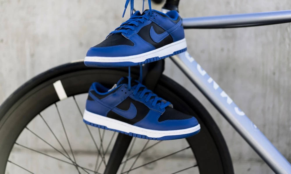 Nike Dunk Low Black Hyper Cobalt DD1391-001 | Dead Stock