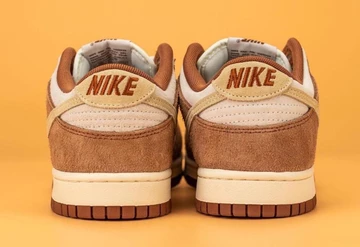 Nike Dunk Low Medium Curry