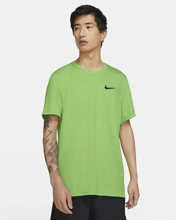 Nike ESC Kollektion und nachhaltige Shirts