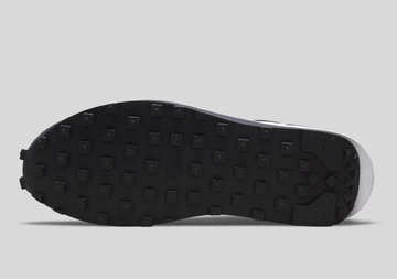 Fragment x Sacai x Nike Waffle